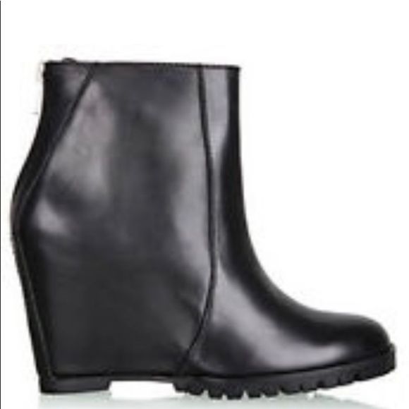 MINIMARKET Black Leather Zipper Wedge Boots Size 38/7-7.5 US. - Picture 1 of 8